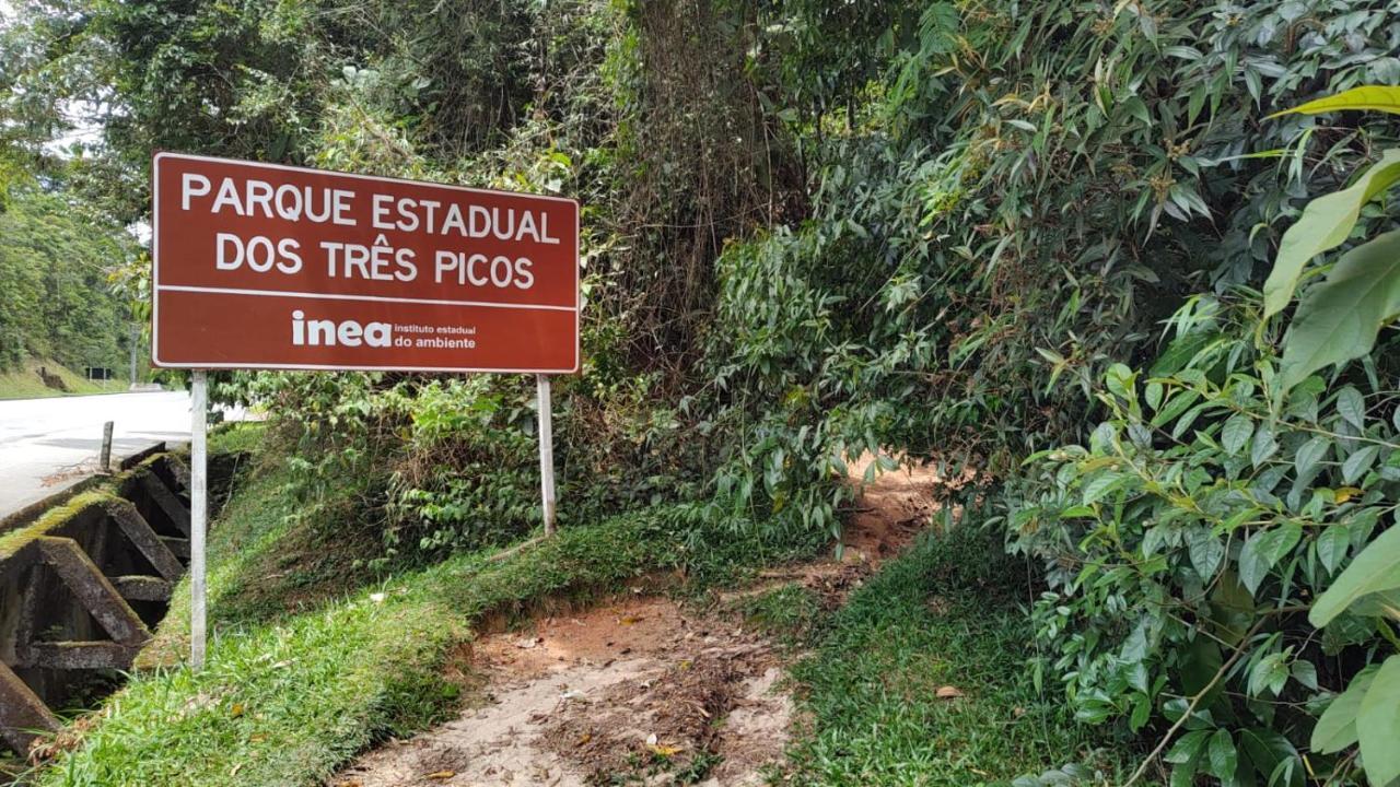 Teresópolis Hospedagem El Camino Del Vientoヴィラ エクステリア 写真